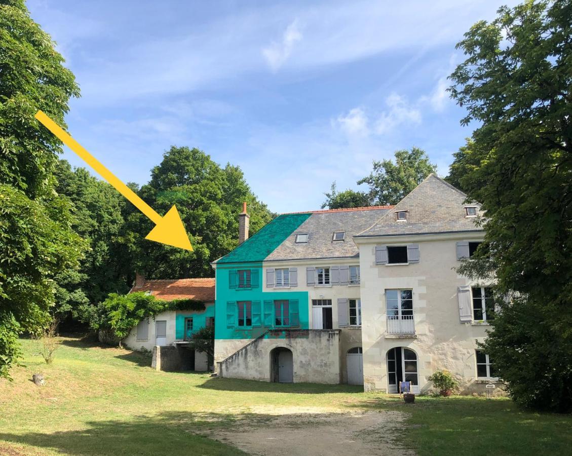 Le Charme De L'Ancien Au Calme Et A 8 Min De Chenonceaux Apartment La Croix-en-Touraine Exterior photo